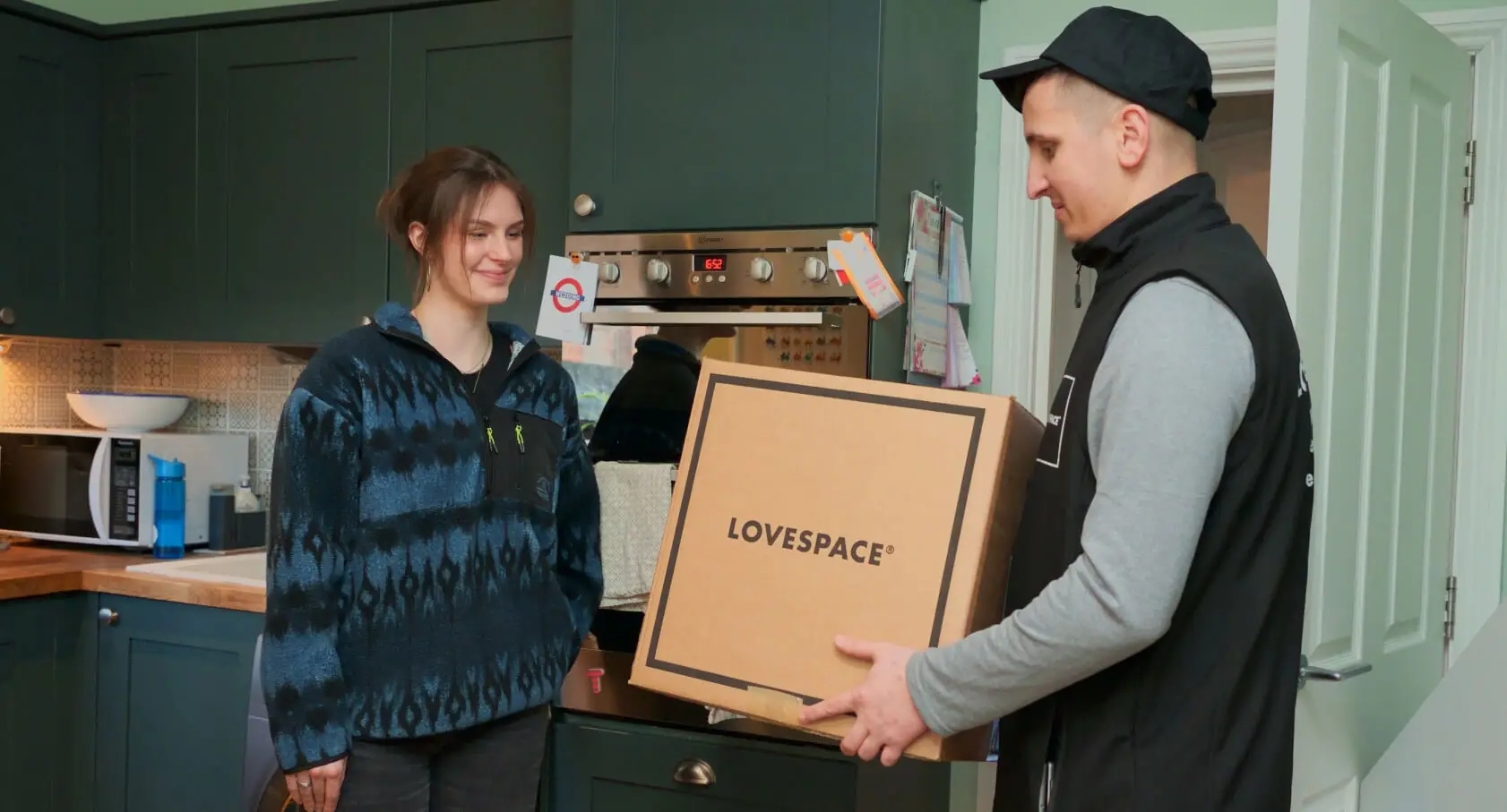 Storage by-the-box Storage by-the-box